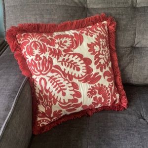 Indoor/outdoor pillow
